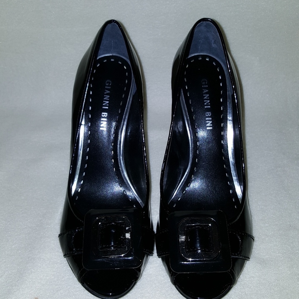Gianni Bini peeptoe pumps